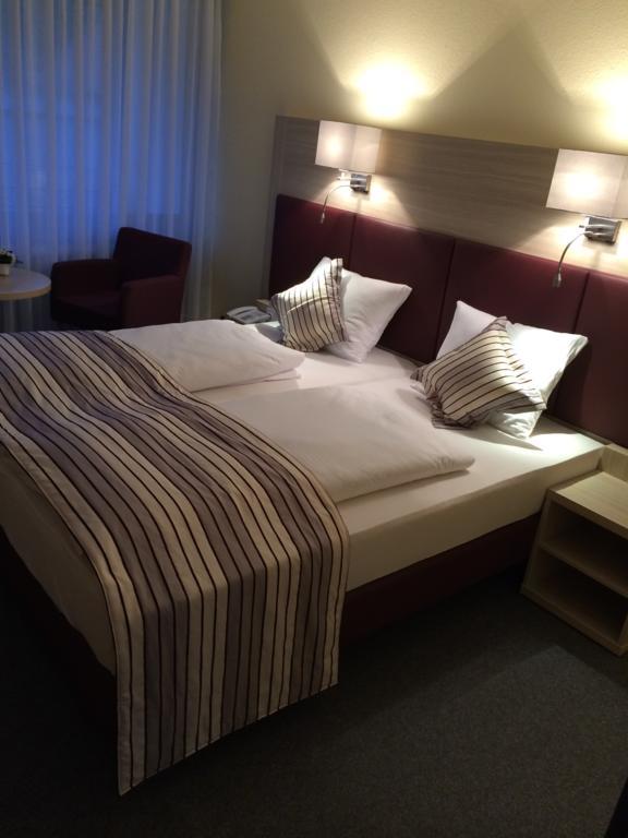 Stadthotel Bad Fallingbostel Room photo